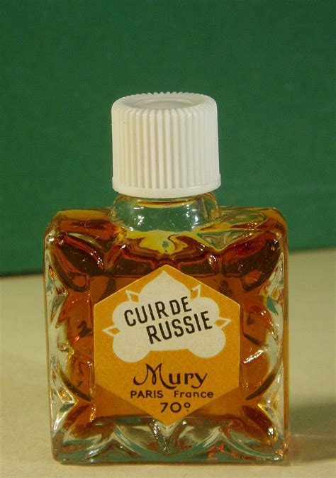 cuir de russie paris